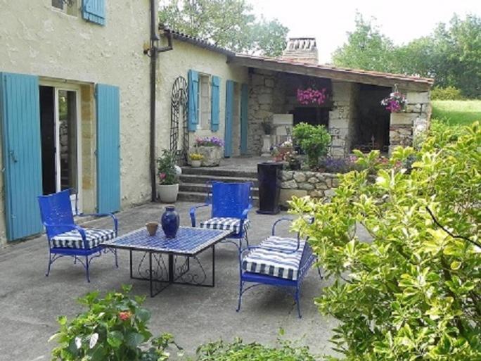 Domaine De Puycarpin Hotel Belvès-de-Castillon Exterior foto